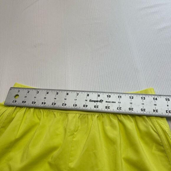 Gymshark Women’s Bright Yellow Training Loose Fit Shorts Size Medium - Picture 4 of 9